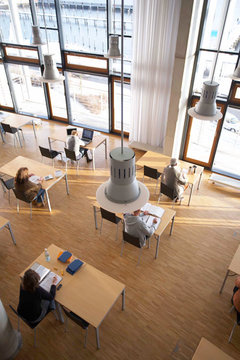 Reading room of the ZBW Kiel