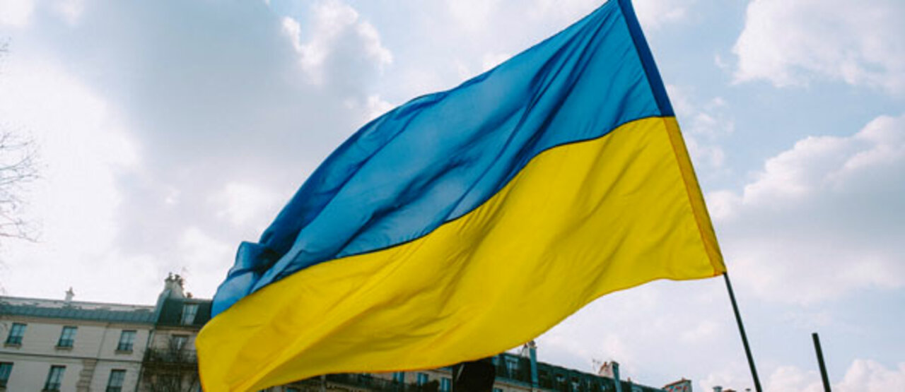 [Translate to Englisch:] Flagge der Ukraine